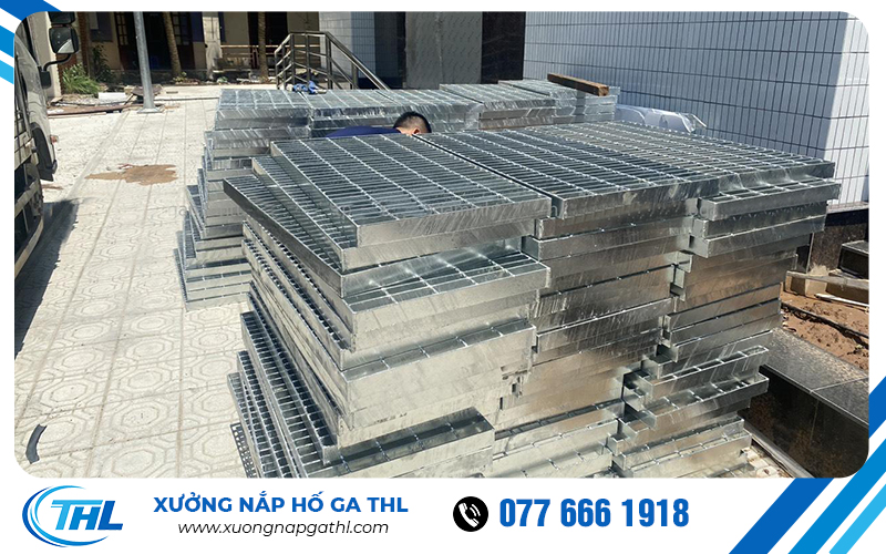 Tấm Sàn grating mạ kẽm nhúng nóng