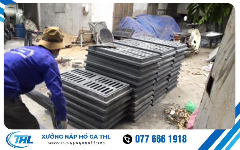 Chuẩn bị Bó vỉa gang cầu