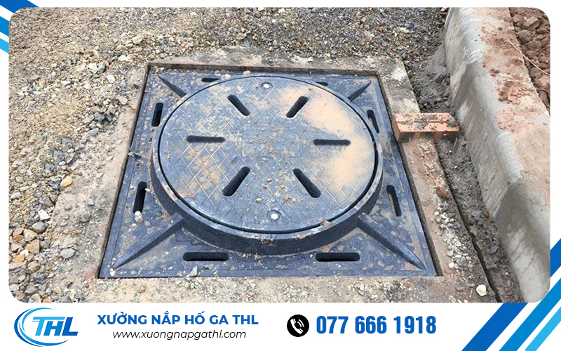 Hoàn thiện lắp hố ga tại Bắc Giang